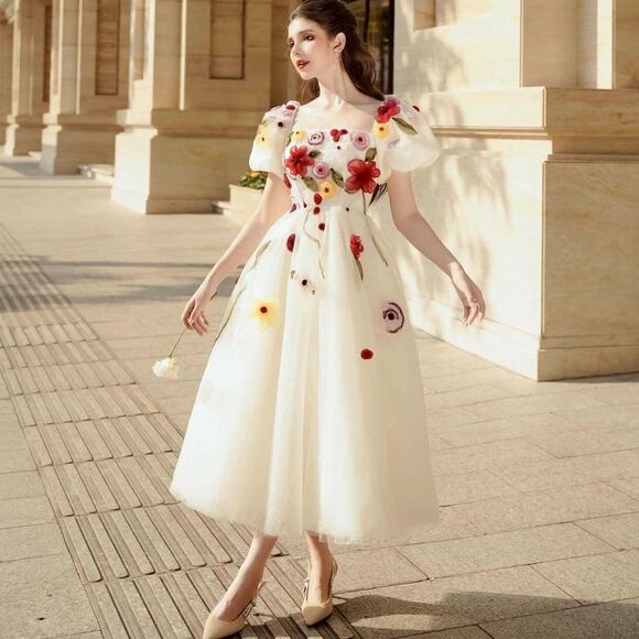 The Maven Floral Appliqué Tulle Dress – Celebrity Favorite Size S - Picture 1 of 6
